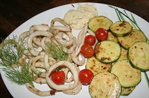 Anneaux d'encornet et courgette à la plancha