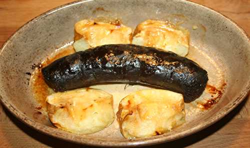 Boudin noir de Mortagne et pomme au four