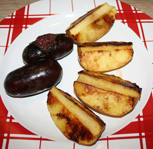 Boudins antillais et pomme à la plancha