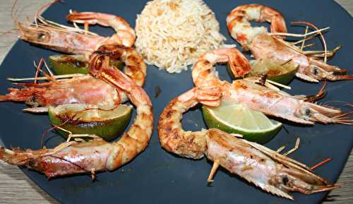 Brochettes de gambas au citron vert et gingembre à la plancha