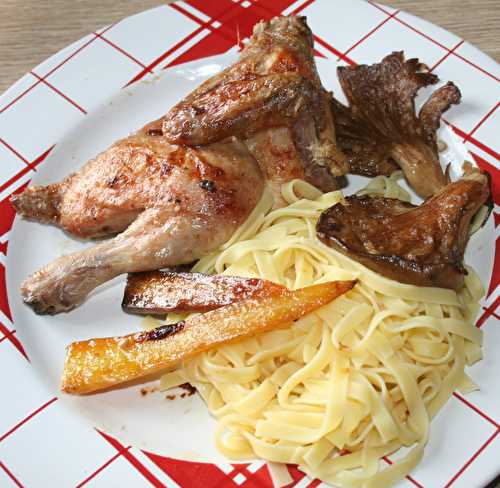 Coquelet grillé, nids d'Alsace et pleurotes