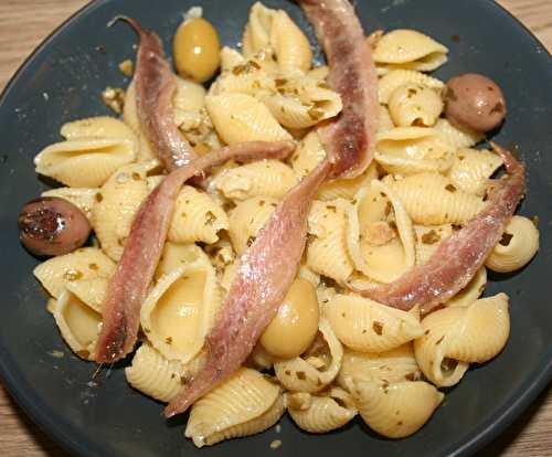 Coquillages aux pesto d'olives et anchois