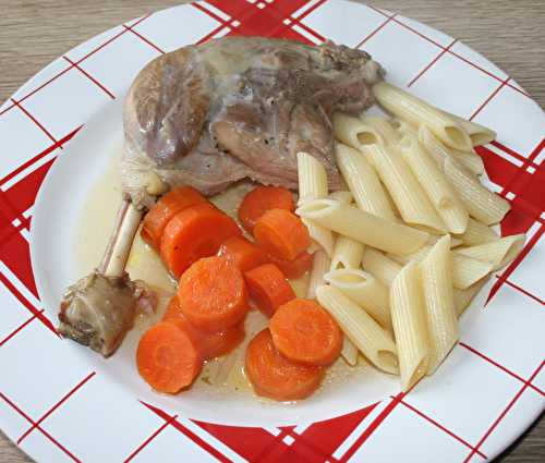 Cuisse de canard aux carottes