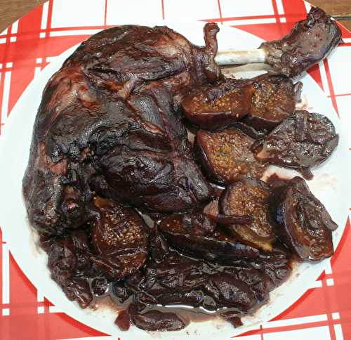 Cuisse de canard et figues au vin