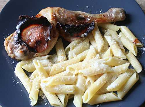 Cuisse de poulet au bacon et penne au parmesan