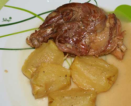 Cuisses de canard confites aux pommes