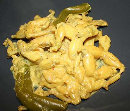 Cuisses de grenouille à l'indienne, curry, crème de coco