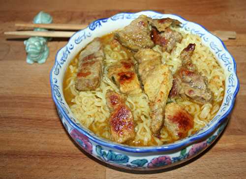 Echine de porc et nouilles chinoises au curry - amafacon