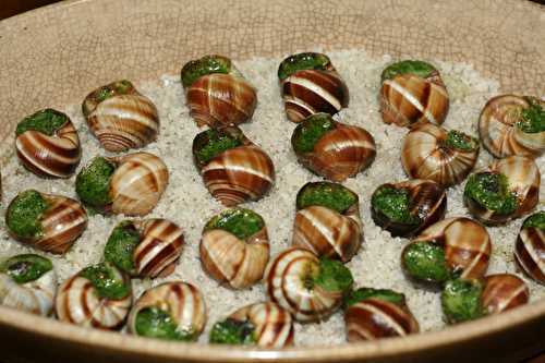 Escargots du jardin à la bourguignonne