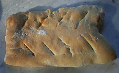 Fougasse aux fromages et carvi