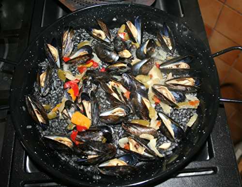 Moules au riz noir