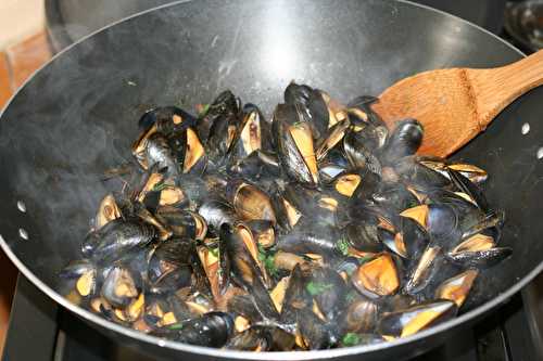 Moules au wok aux saveurs asiatiques