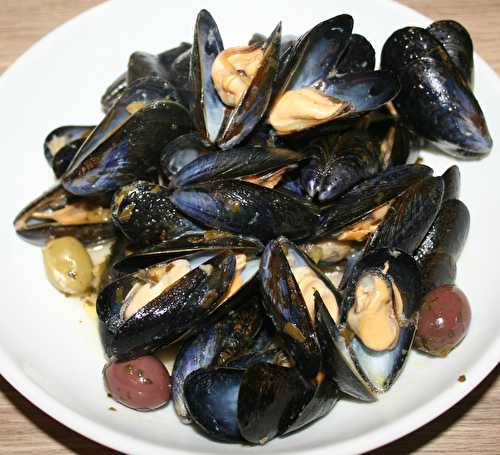 Moules de bouchot au pesto d'olives