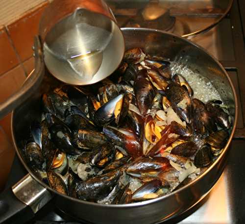 Moules flambées au Whisky