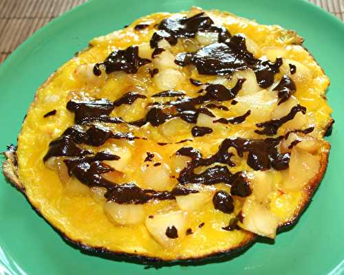 Omelette aux pommes et chocolat