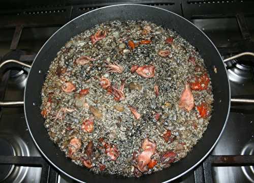 Riz noir aux encornets (Arroz negro)