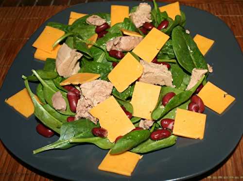 Salade calcium : épinard, foie de morue, cheddar ...