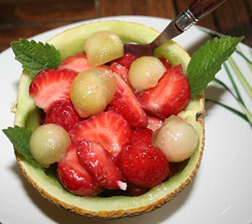 Salade de fraises, melon, anis vert