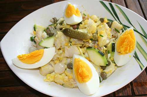 Salade de morue et pique frigo, potager, poulailler