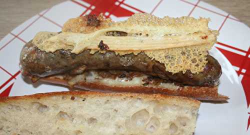 Sandwich, hot dog à l'andouillette de canard à la plancha - amafacon