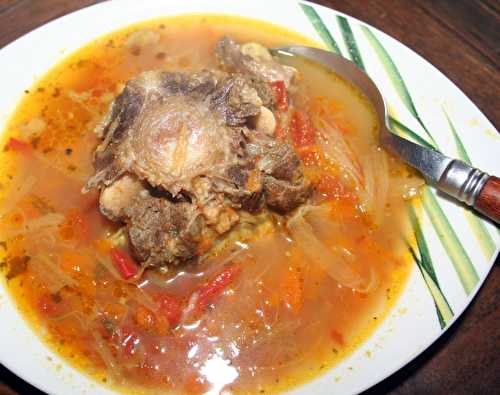 Soupe créole à la queue de boeuf