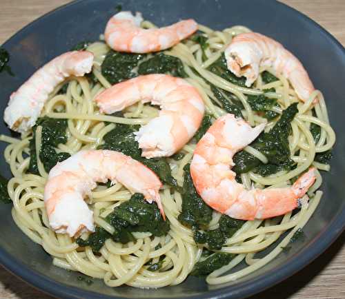 Spaghetti aux épinards et gambas