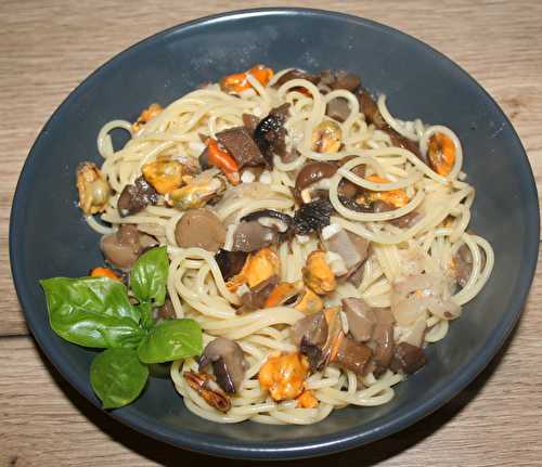 Spaghetti aux moules et duxelle forestière - amafacon