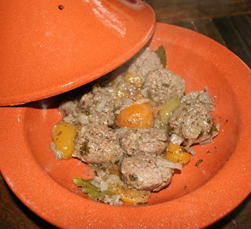 Tajine de boulettes de boeuf aux abricots et sumac - amafacon