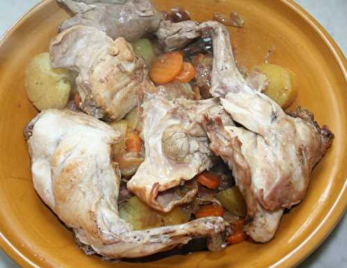 Tajine de lapin aux dattes