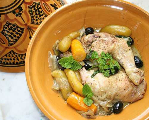 Tajine de poulet, courgette jaune et pommes de terre nouvelles