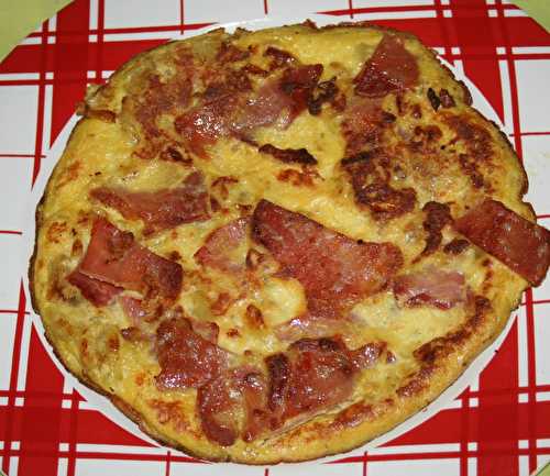 Tortilla de patatas con "lomo embouchado"