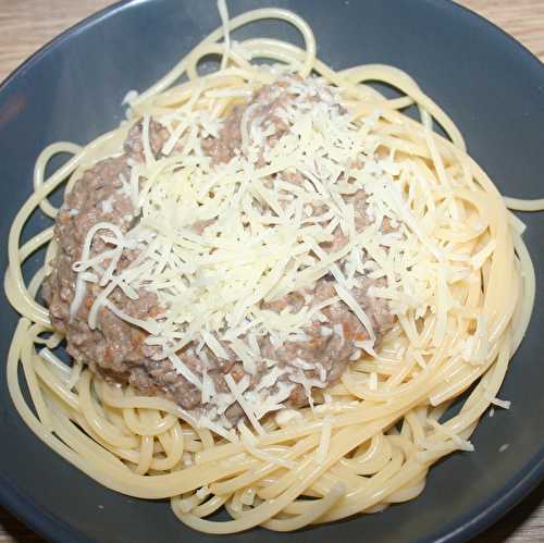 Spaghetti à la daube de bœuf hachée