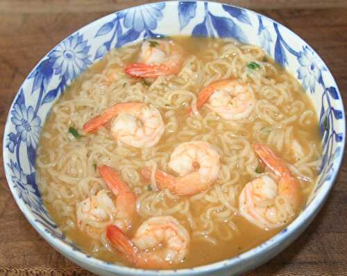 Soupe chinoise aux crevettes et gingembre