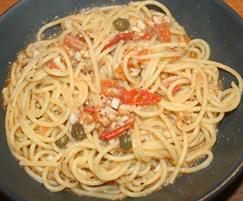 Spaghetti à la putain (alla putanesca)