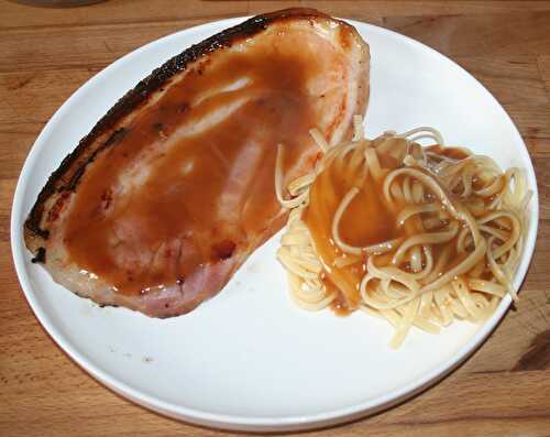 Jambon de Vendée fumé à la plancha et linguine sauce madère