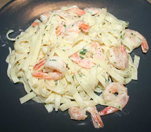 Fettuccine aux crevettes sauce alfredo