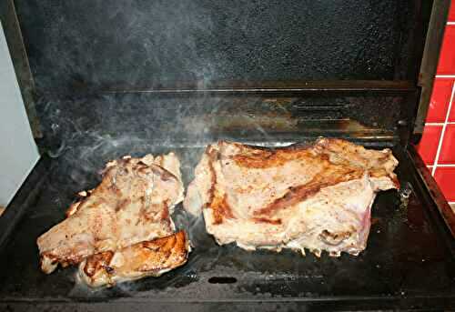 Poitrine d'agneau au sel de Guérande au piment d'Espelette à la plancha