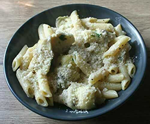 Penne aux artichauts, crème de soja et parmesan
