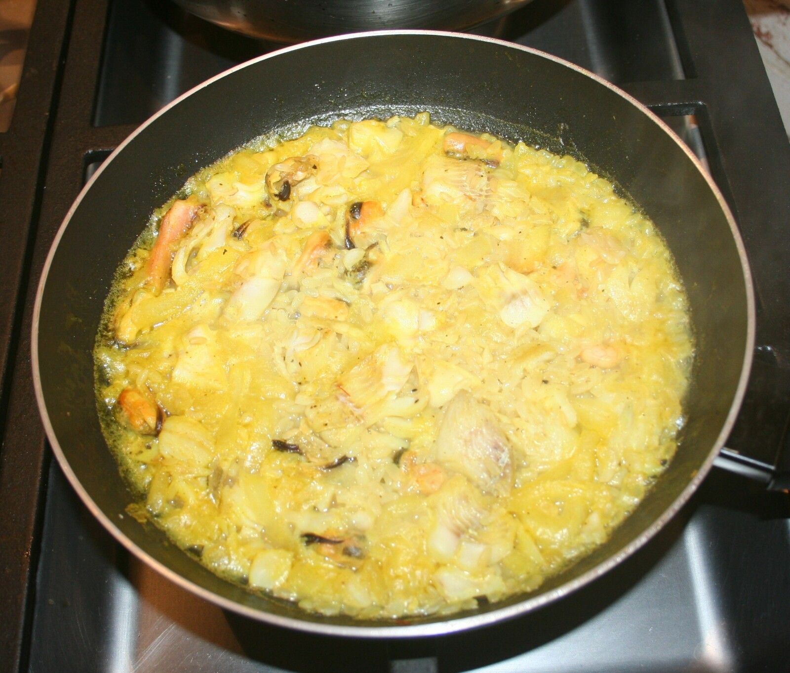 Riz à l'églefin et fruits de mer