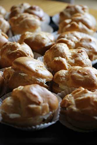 Choux au chèvre frais et fines herbes