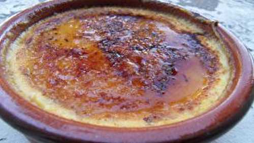 Crème brulée au safran et au miel d'oranger