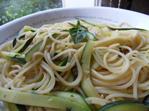 Spaghettis aux courgettes