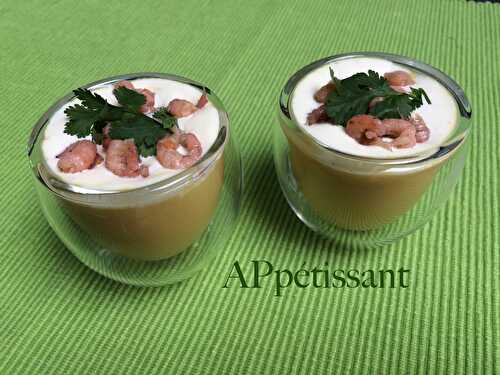 Velouté d'amandes au curry et crevettes grises