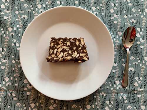 Gâteau sans cuisson au chocolat et aux petits-beurre