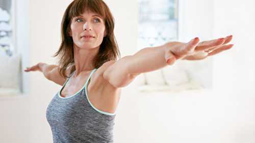 Gymnastique pour avoir un dos droit et une belle allure - Leçon de maintien