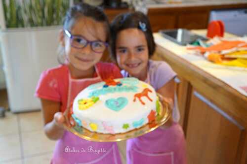 Atelier Rainbow Cake