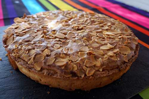 Bakewelle Tarte ou tarte crème d'amandes et confiture de fraises