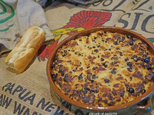 Le pudding du dimanche soir aux raisins et chocolat