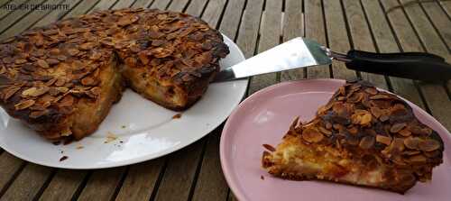 Moelleux aux pêches et amandes