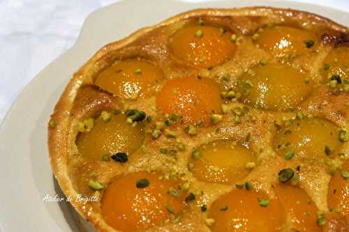 Tarte abricots amandes et pistaches - Atelier de Brigitte, cuisine, recettes, partages, 